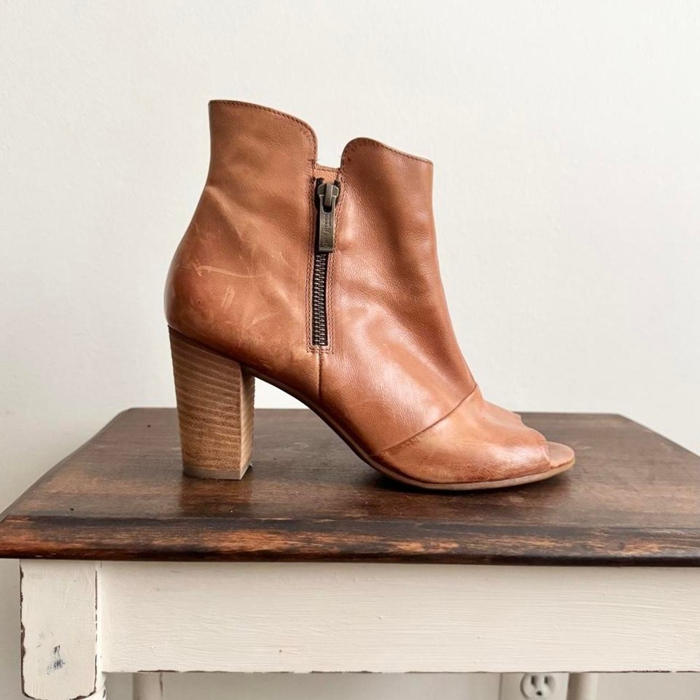 Paul Green peeptoe leather ankle boot size 6.5 zipper boho brown cognac bootie